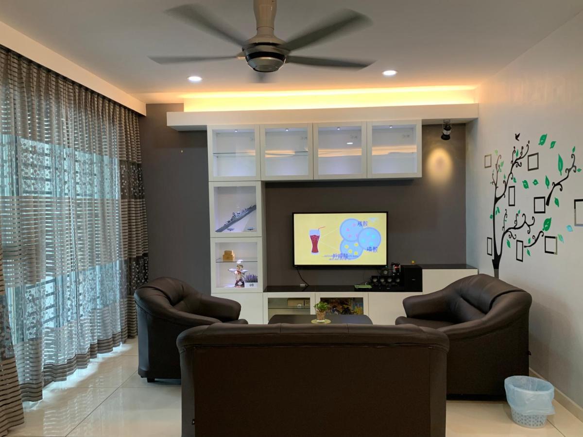 Ks1 Homestay Sky Mirror Double Storey House Kuala Selangor Bagian luar foto